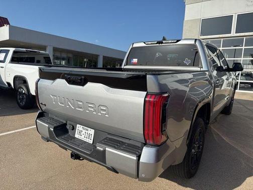 2023 Toyota Tundra Platinum