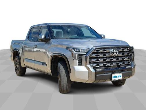 2023 Toyota Tundra Platinum