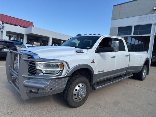 2019 RAM 3500 Laramie
