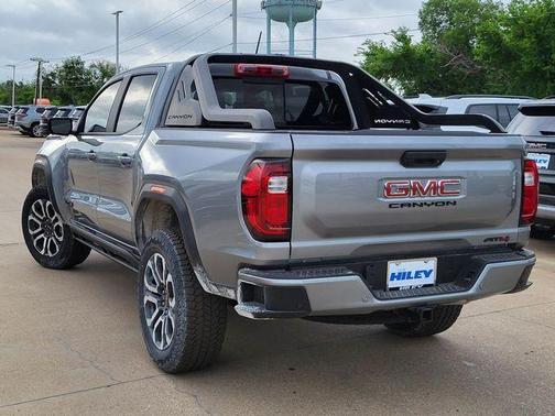 2025 GMC Canyon AT4