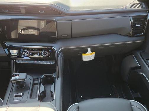 2025 GMC Sierra 1500 AT4X