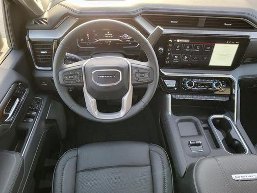 2025 GMC Sierra 2500 Denali