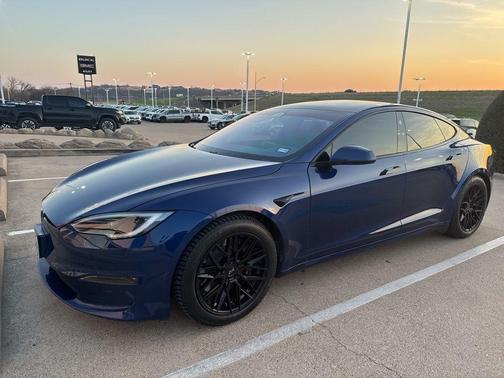 2023 Tesla Model S Standard Range