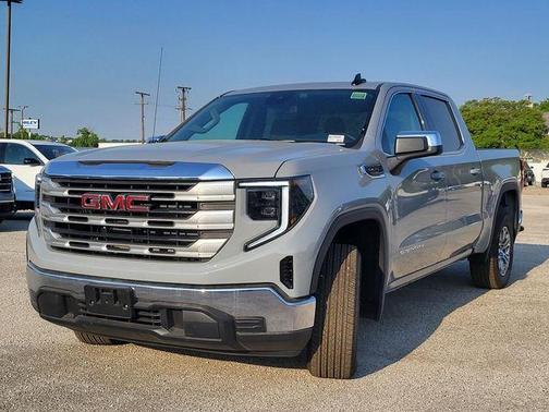 2025 GMC Sierra 1500 SLE