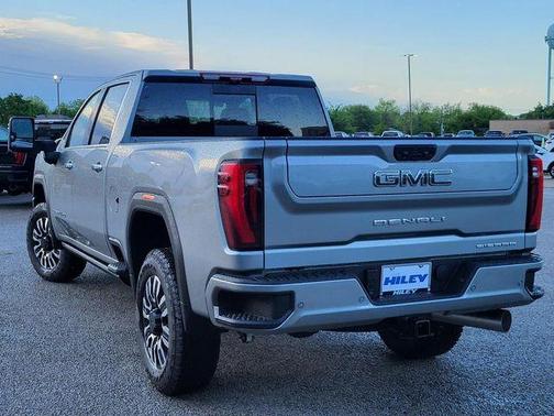 2025 GMC Sierra 2500 Denali Ultimate