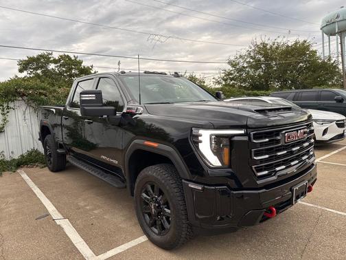 2025 GMC Sierra 2500 AT4