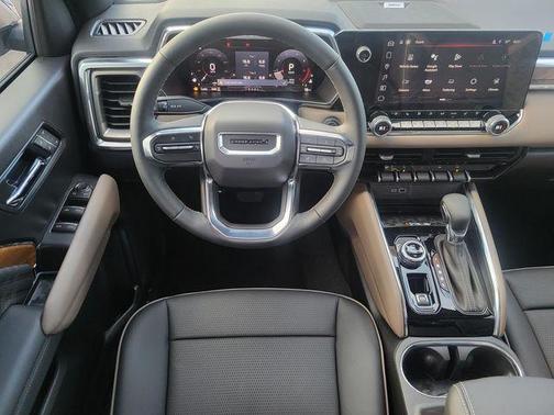 2025 GMC Canyon Denali