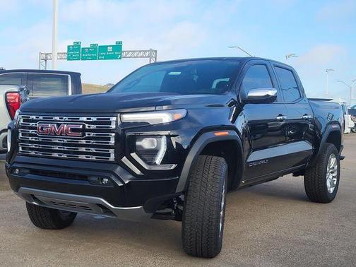 2025 GMC Canyon Denali