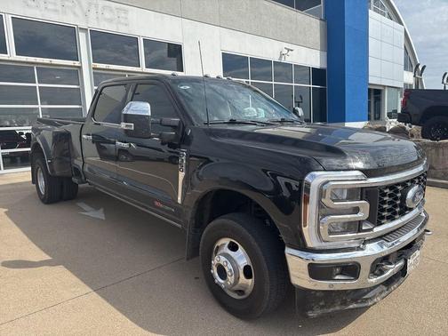 2024 Ford F-350 Lariat Super Duty