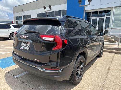 2024 GMC Terrain AT4