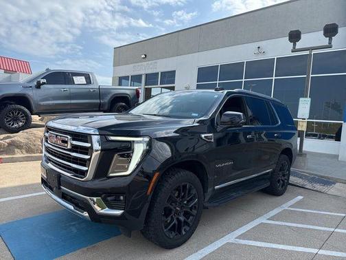 2025 GMC Yukon Elevation