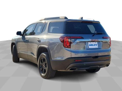 2021 GMC Acadia AT4