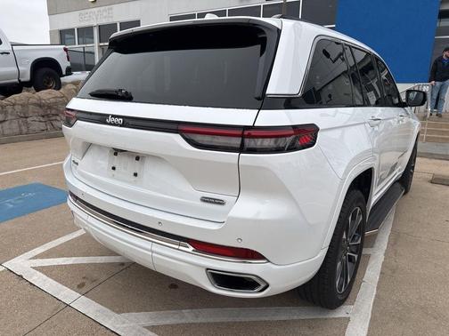 2023 Jeep Grand Cherokee Overland