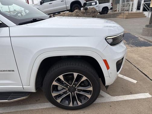 2023 Jeep Grand Cherokee Overland