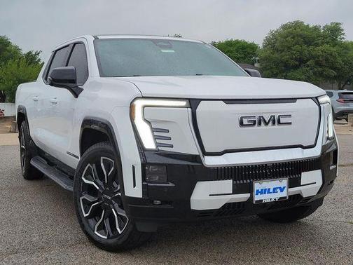 2025 GMC Sierra EV Denali