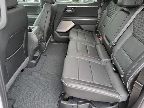 2025 GMC Sierra EV Denali