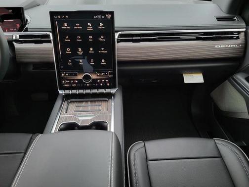 2025 GMC Sierra EV Denali