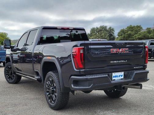 2025 GMC Sierra 2500 Denali