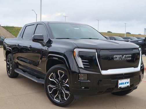 2025 GMC Sierra EV Denali