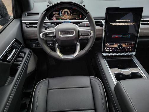 2025 GMC Sierra EV Denali