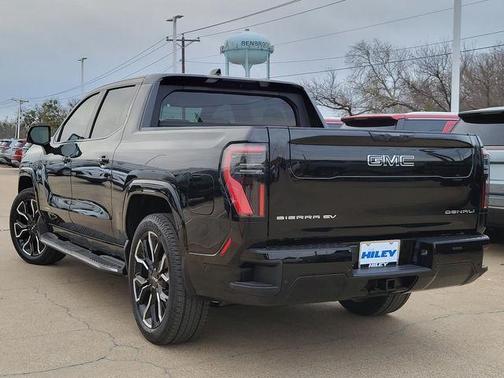 2025 GMC Sierra EV Denali