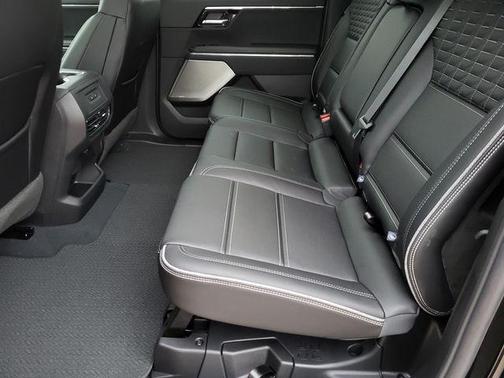 2025 GMC Sierra EV Denali