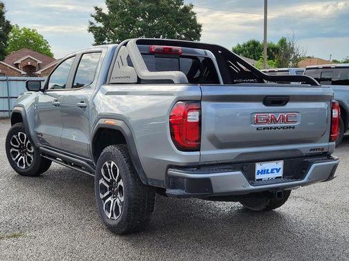 2025 GMC Canyon AT4