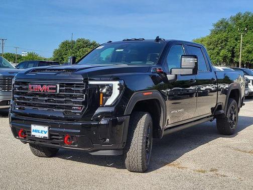 2025 GMC Sierra 2500 AT4