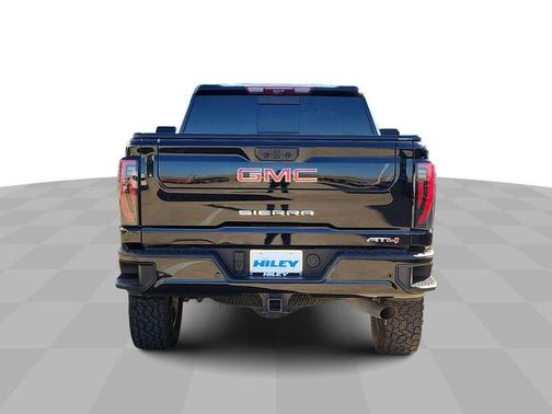 2024 GMC Sierra 2500 AT4