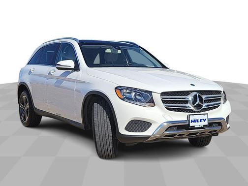 2017 Mercedes-Benz GLC 300 Base