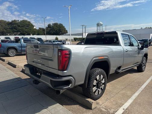 2024 GMC Sierra 2500 Denali