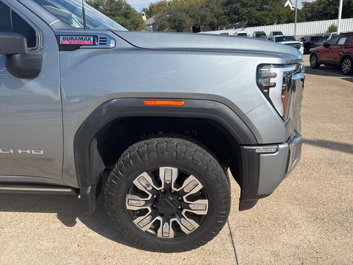 2024 GMC Sierra 2500 Denali