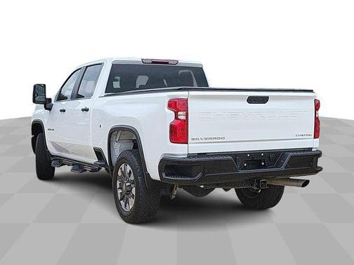 2024 Chevrolet Silverado 2500 Custom