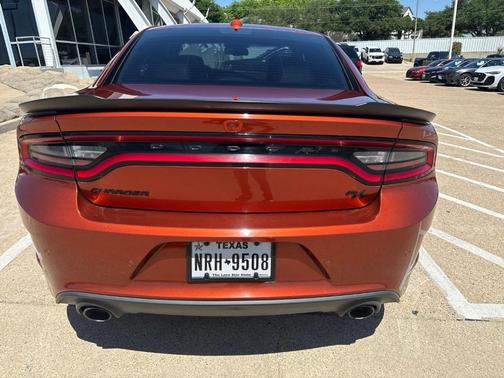 Sinamon Stick 2020 Dodge Charger R/T