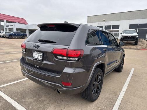 2021 Jeep Grand Cherokee Laredo X