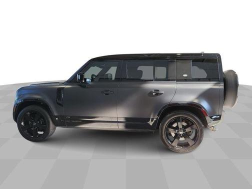 2024 Land Rover Defender 110