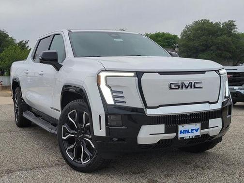 2025 GMC Sierra EV Denali