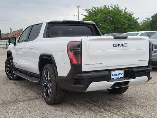 2025 GMC Sierra EV Denali