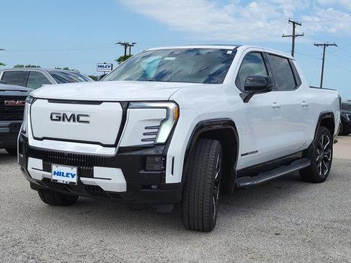 2025 GMC Sierra EV Denali