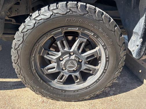 2015 Toyota Tundra SR5