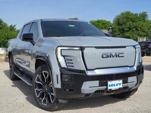 2025 GMC Sierra EV Denali