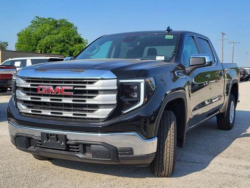 2025 GMC Sierra 1500 SLE