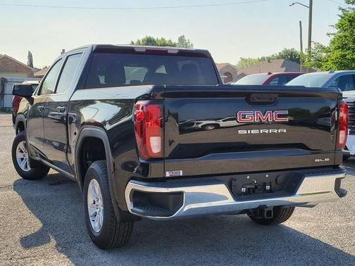 2025 GMC Sierra 1500 SLE
