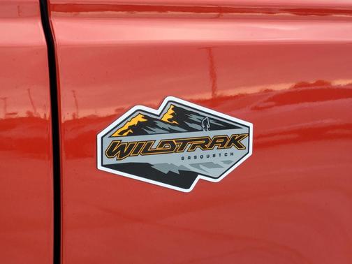 Chili Pepper Red 2024 Ford Bronco Wildtrak