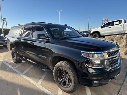 2019 Chevrolet Suburban LT