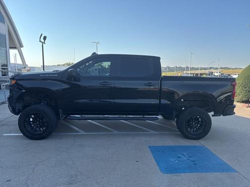 2022 Chevrolet Silverado 1500 Limited Custom