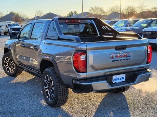 2025 GMC Canyon AT4