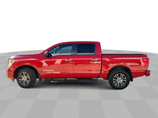 2021 Nissan Titan SV
