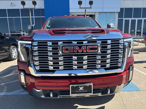 2024 GMC Sierra 2500 Denali