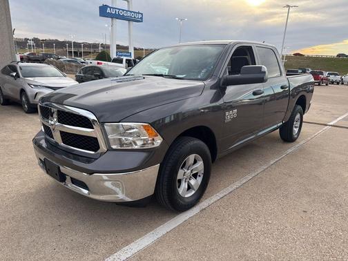 2023 RAM 1500 Classic SLT